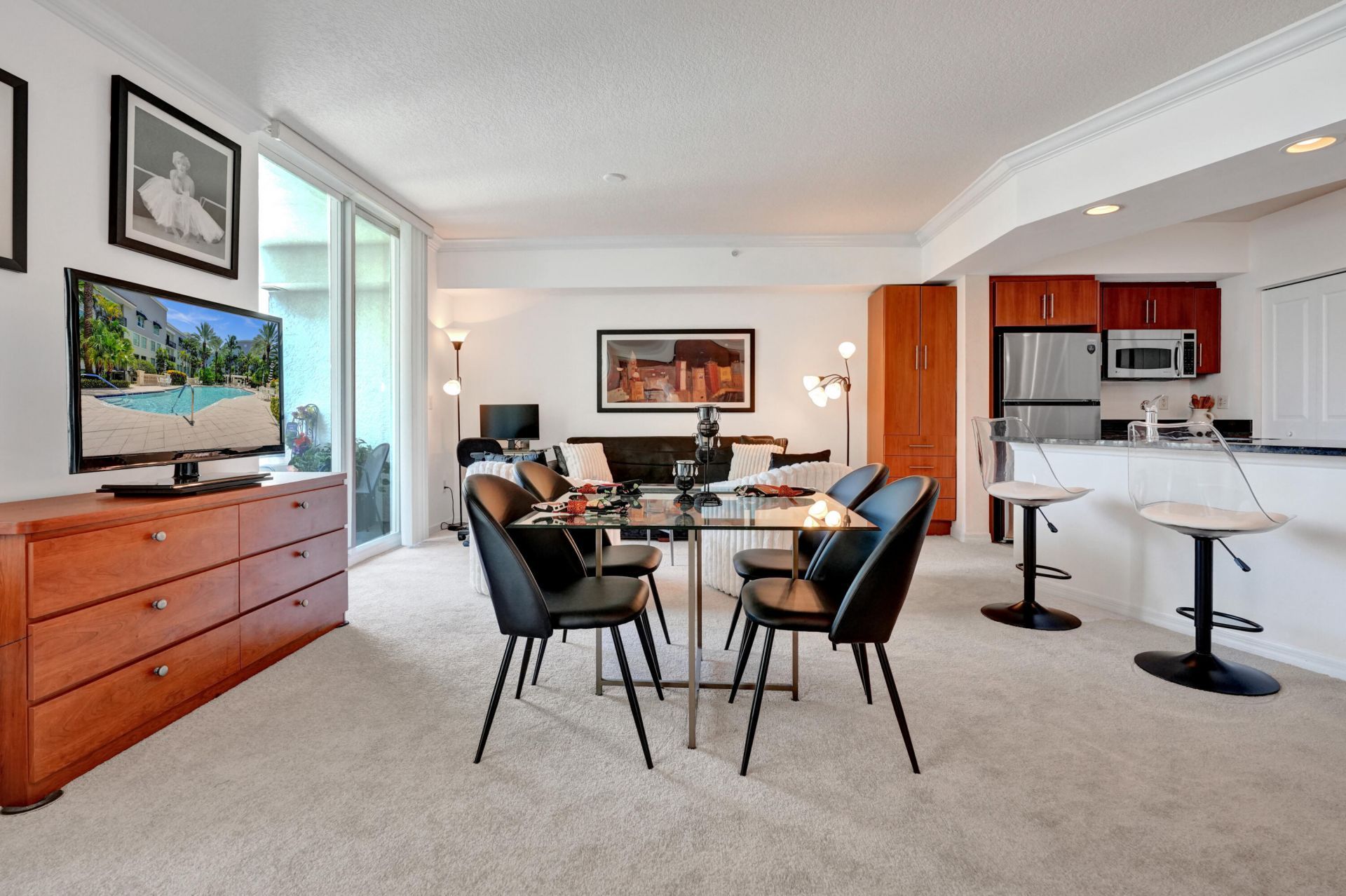 600 S Dixie Highway, Unit 352, West Palm Beach, FL 33401 Photo