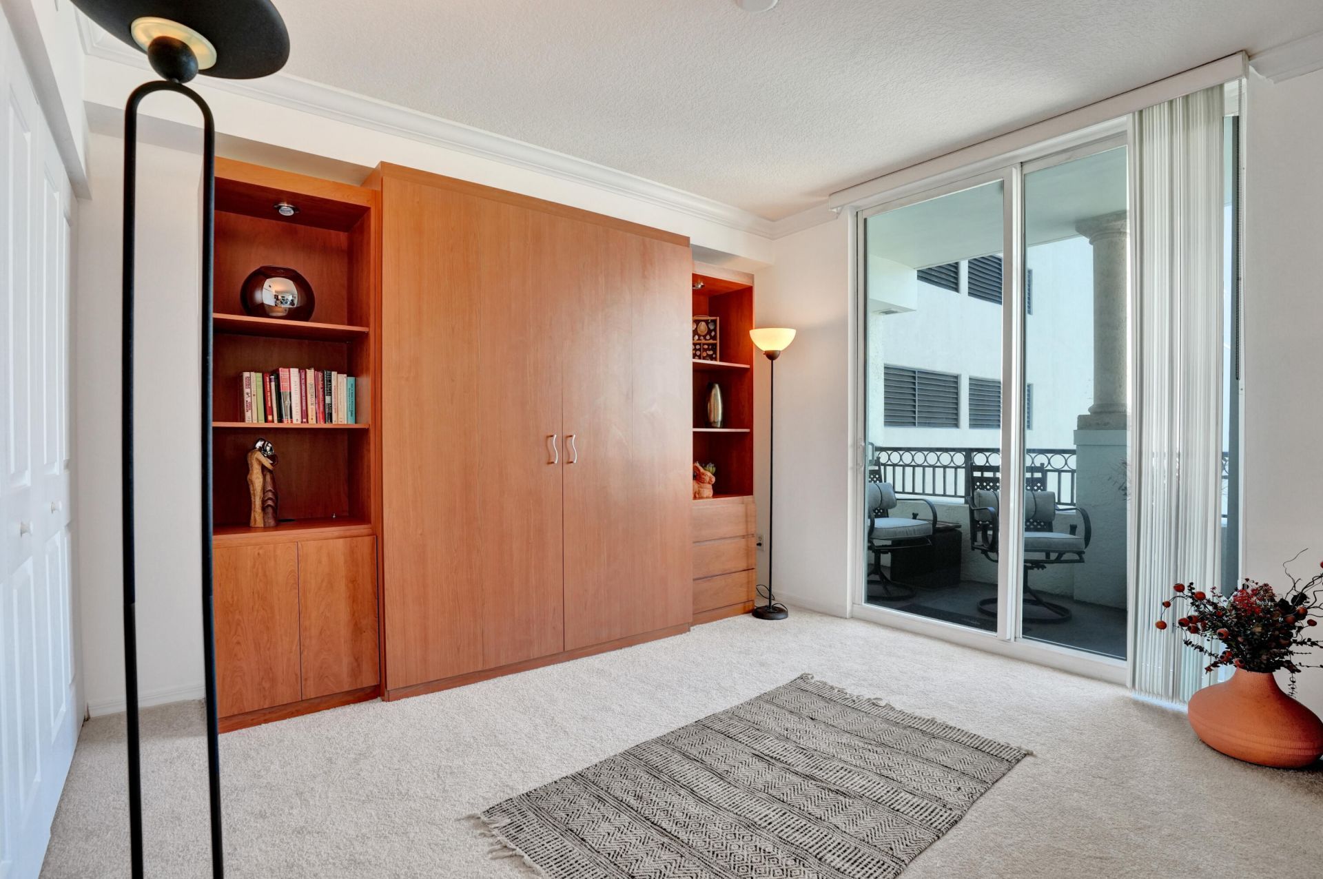 600 S Dixie Highway, Unit 352, West Palm Beach, FL 33401 Photo