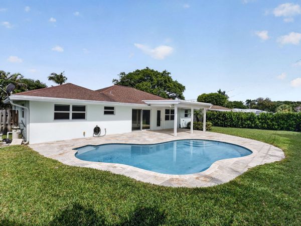 364 Venus Avenue, Jupiter, FL 33469