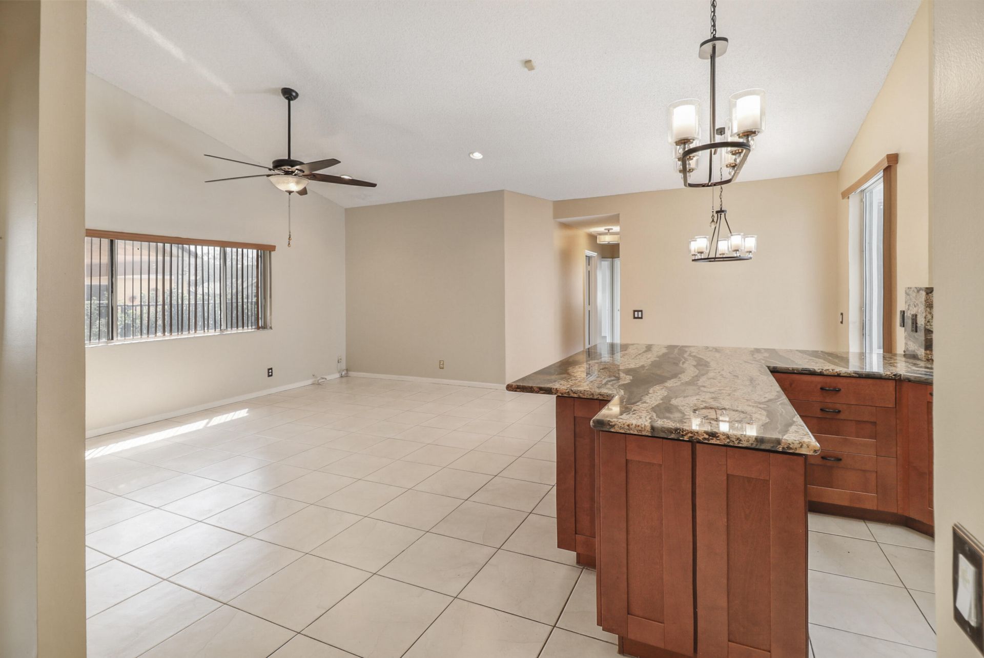 1968 Water Ridge Drive, Weston, FL 33326 Photo