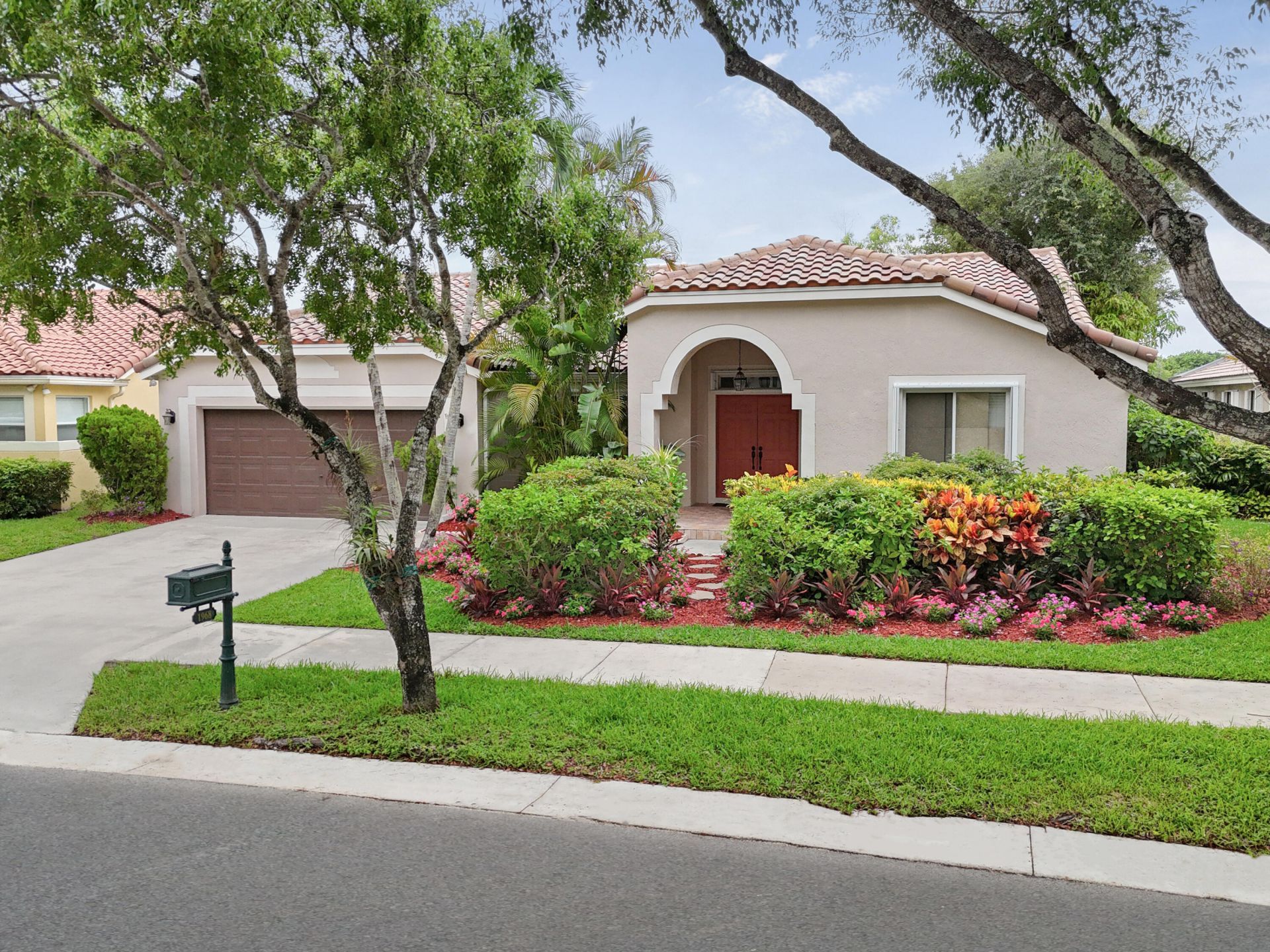1968 Water Ridge Drive, Weston, FL 33326 Photo