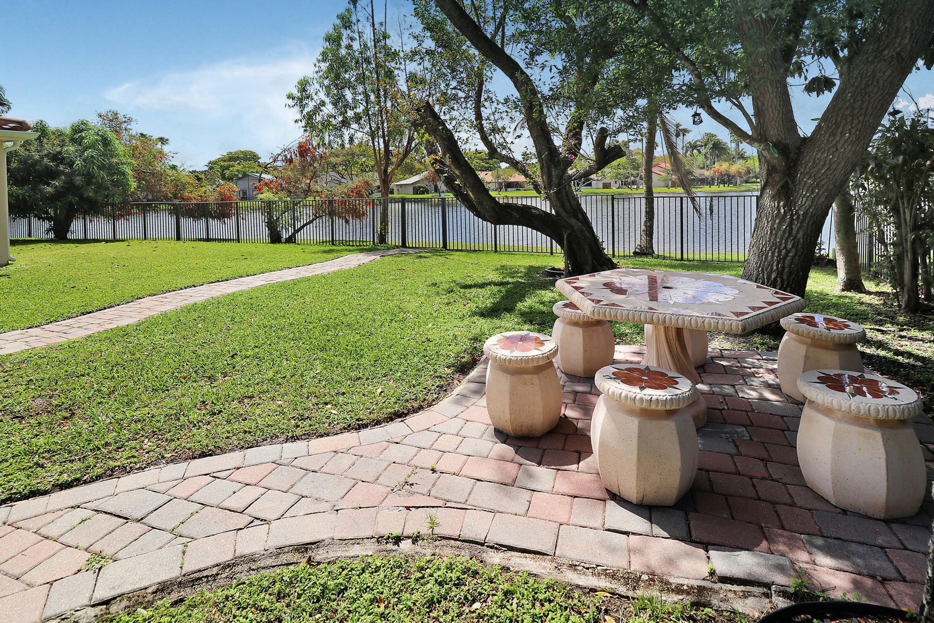 1968 Water Ridge Drive, Weston, FL 33326 Photo