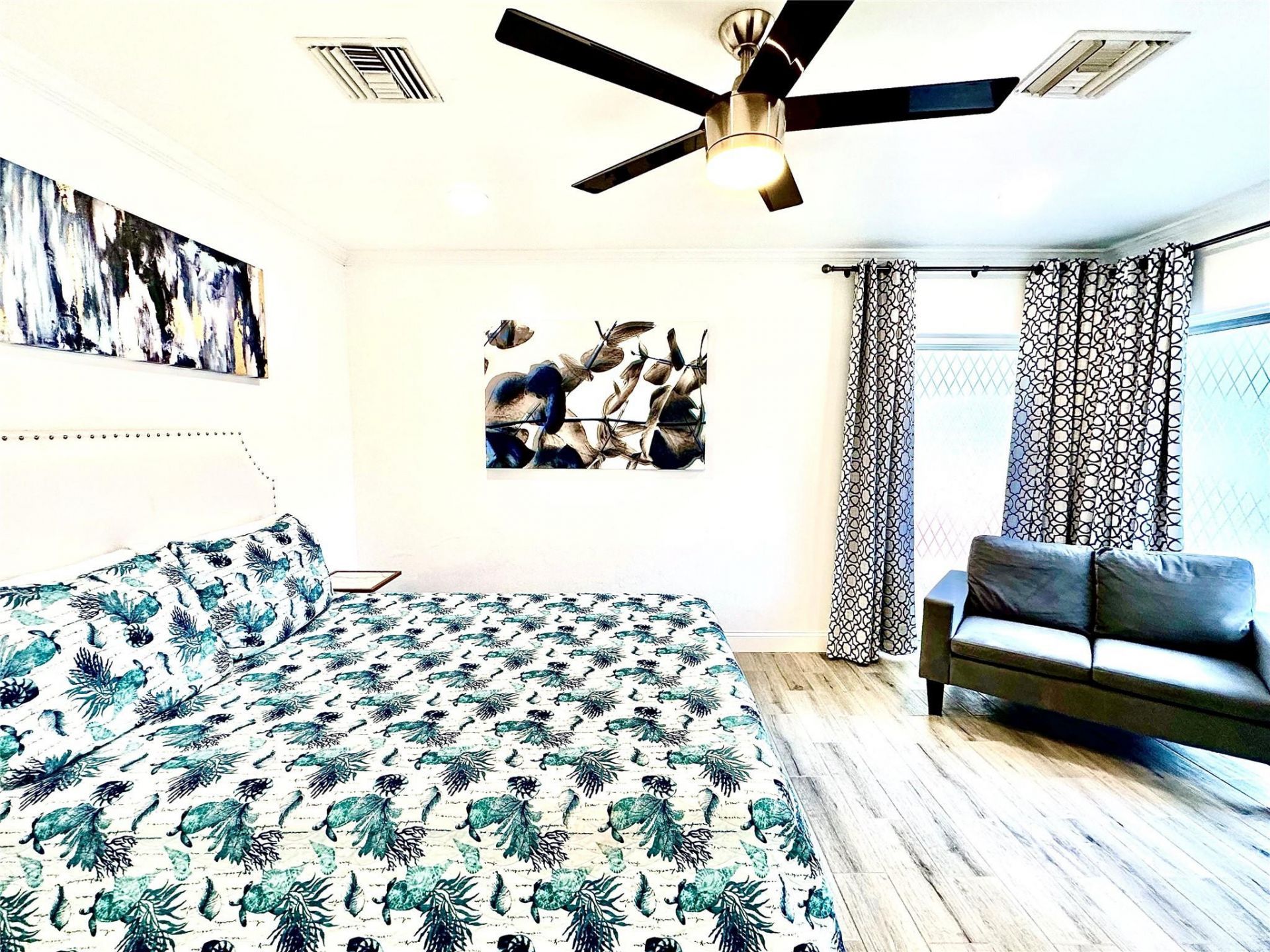 1742 NE 7th Street, Fort Lauderdale, FL 33304 Photo