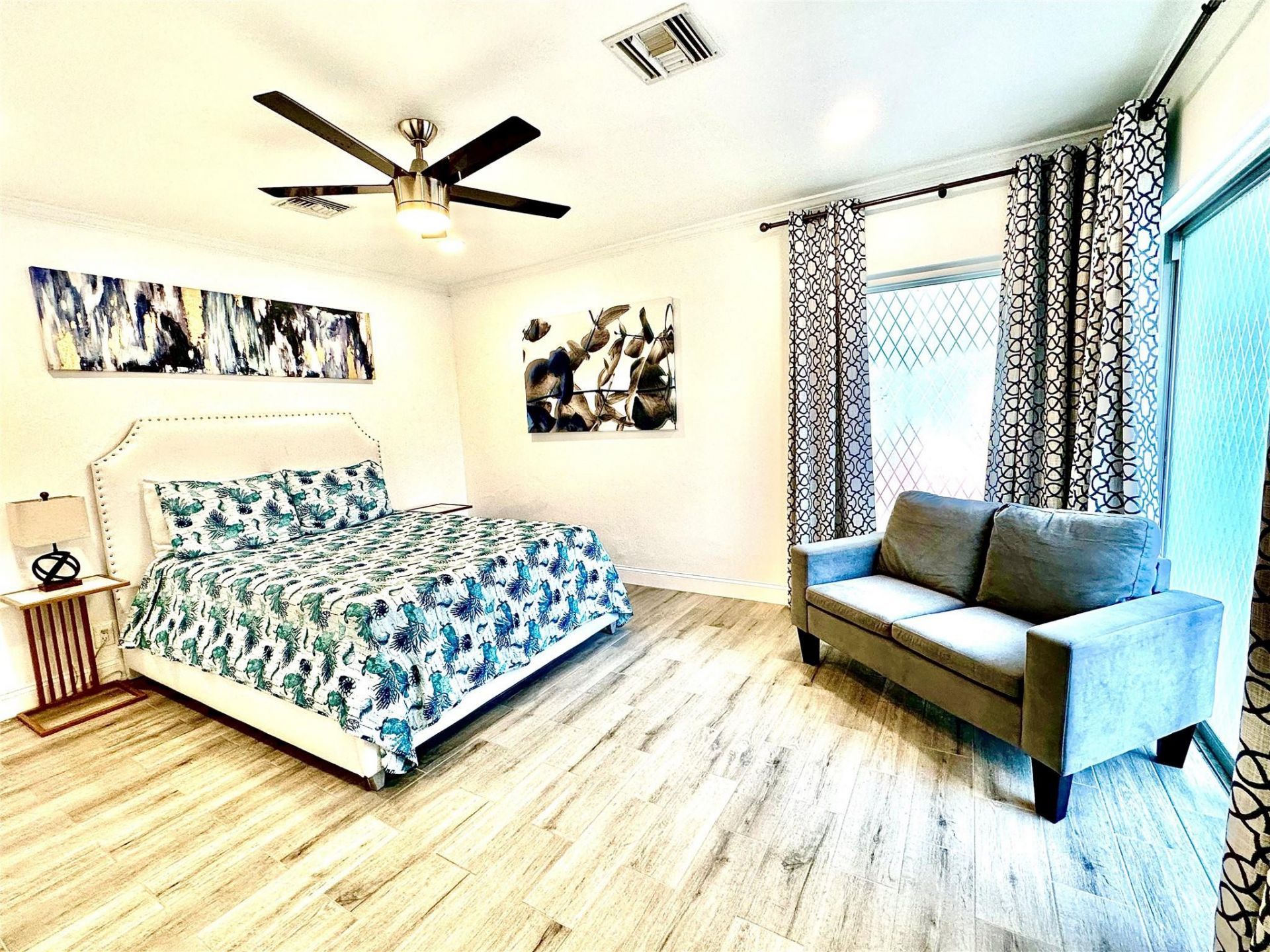 1742 NE 7th Street, Fort Lauderdale, FL 33304 Photo