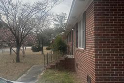 602 Klein Street photo 4