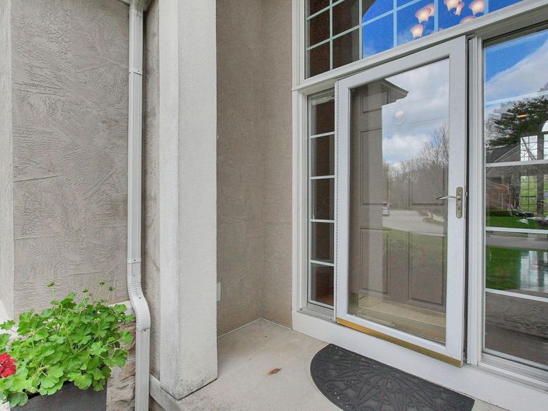 80 Timberknoll Loop, Powell, OH 43065 Photo 4