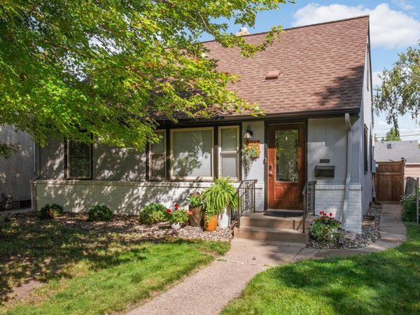 2027 Thure Avenue, Saint Paul, MN 55116