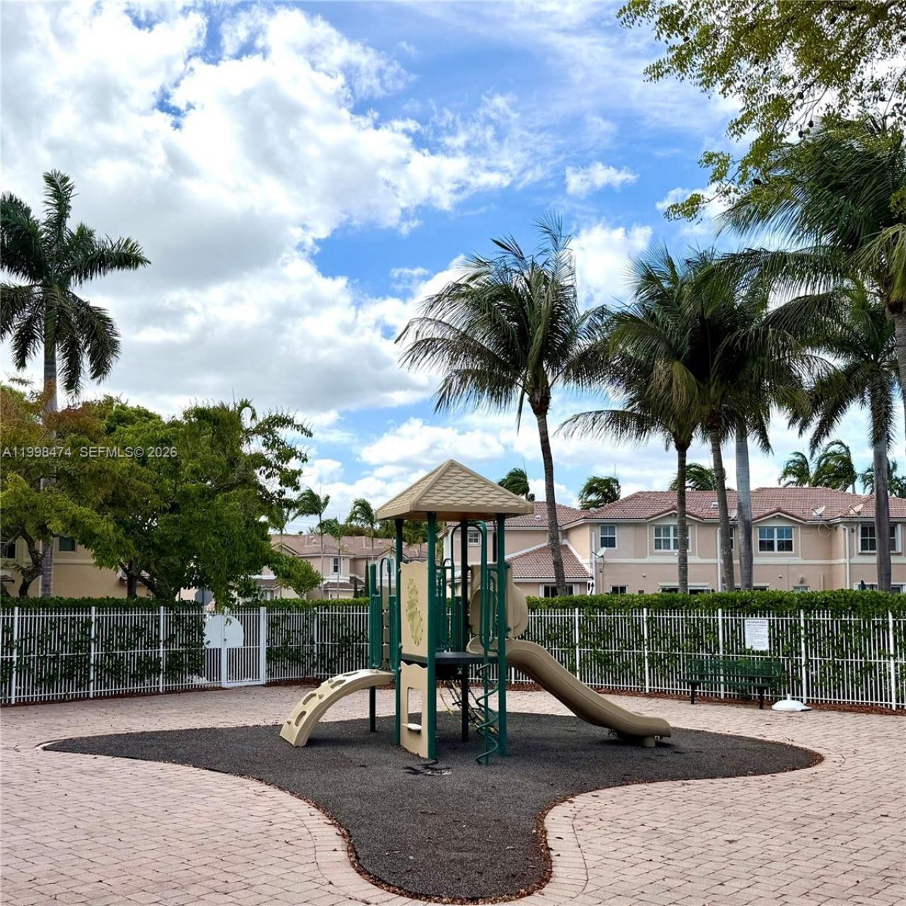 12212 SW 124th Path, Unit 12212, Miami, FL 33186 Photo