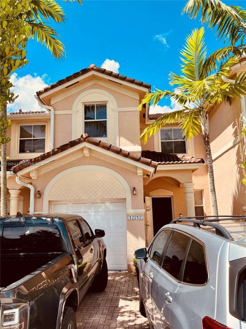 12212 SW 124th Path, Unit 12212, Miami, FL 33186 Photo