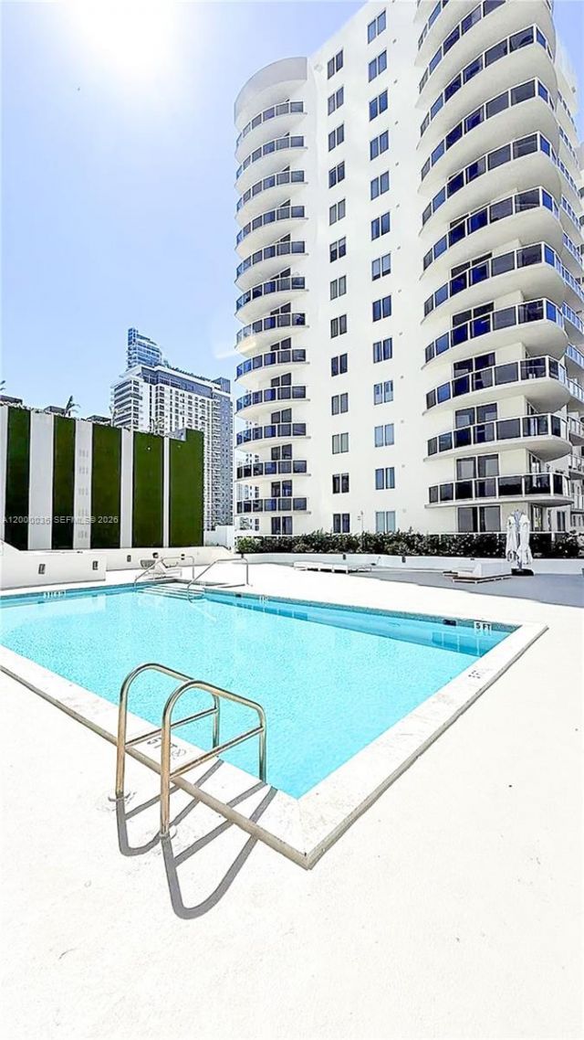 601 NE 23rd St, Unit 1605, Miami, FL 33137 Photo