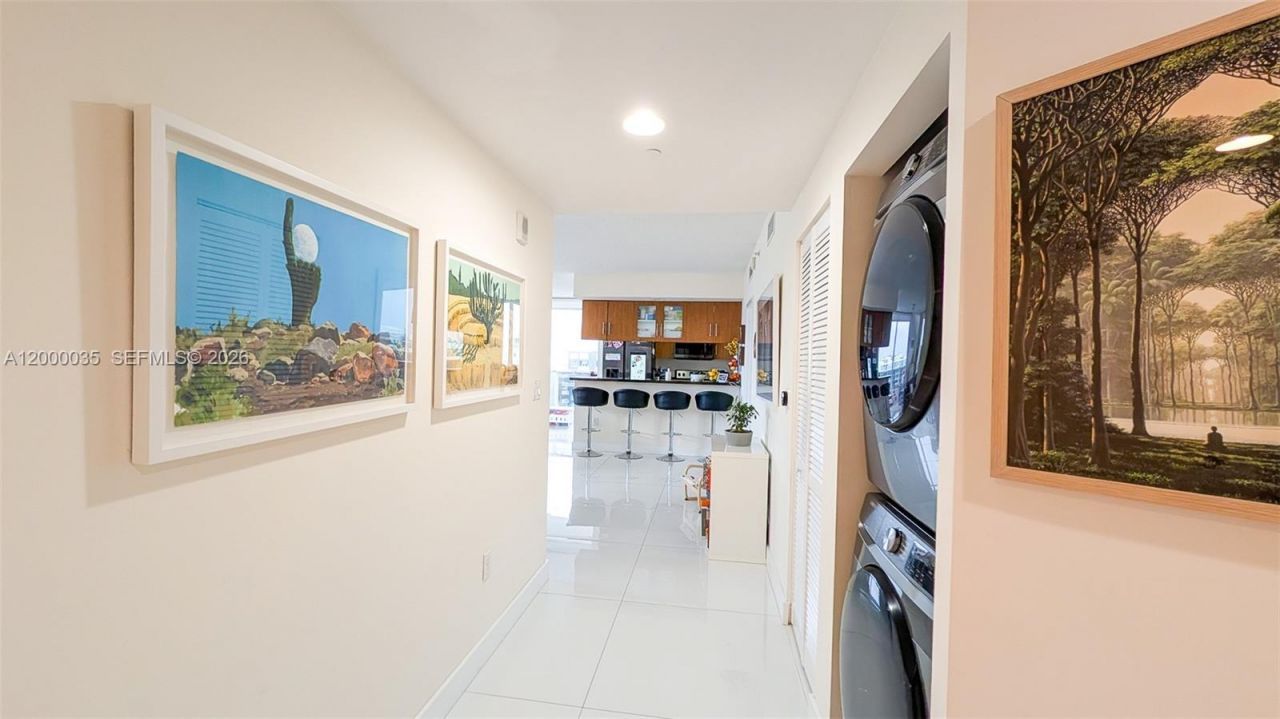 601 NE 23rd St, Unit 1605, Miami, FL 33137 Photo