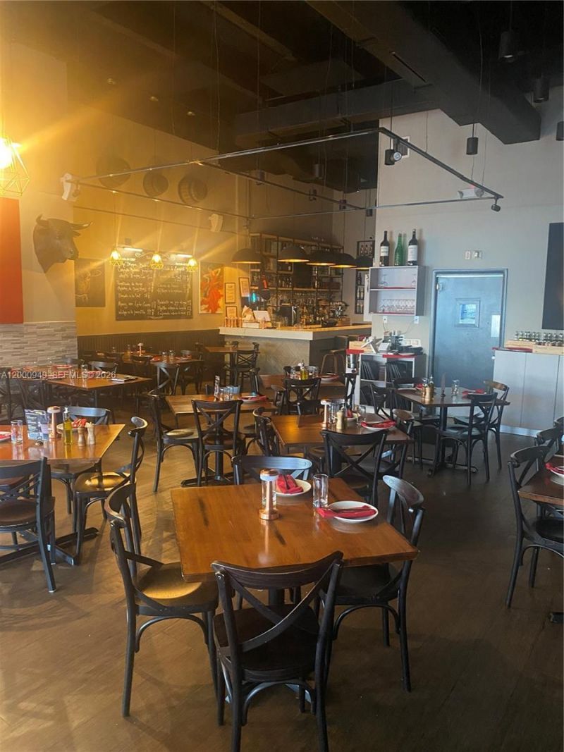 9511 S Dixie Hwy, Pinecrest, FL 33156 Photo