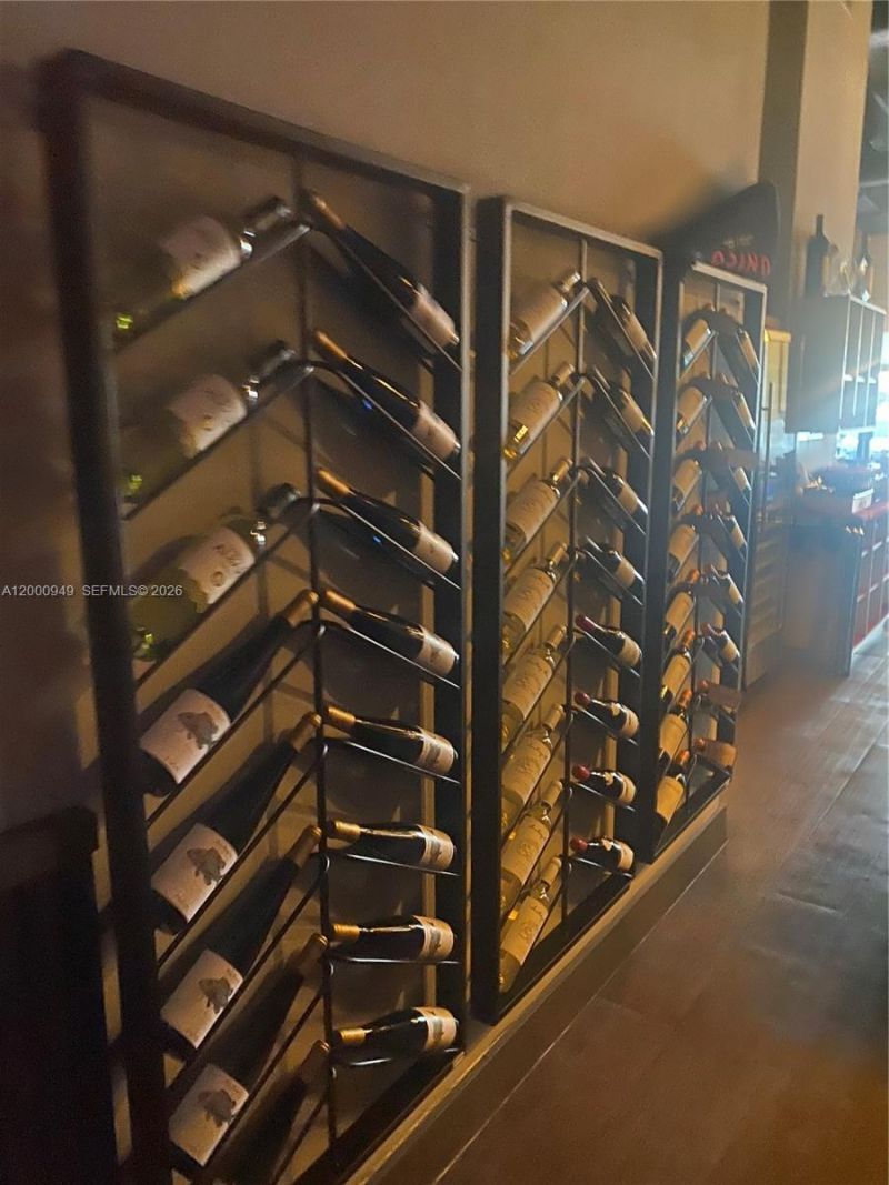 9511 S Dixie Hwy, Pinecrest, FL 33156 Photo