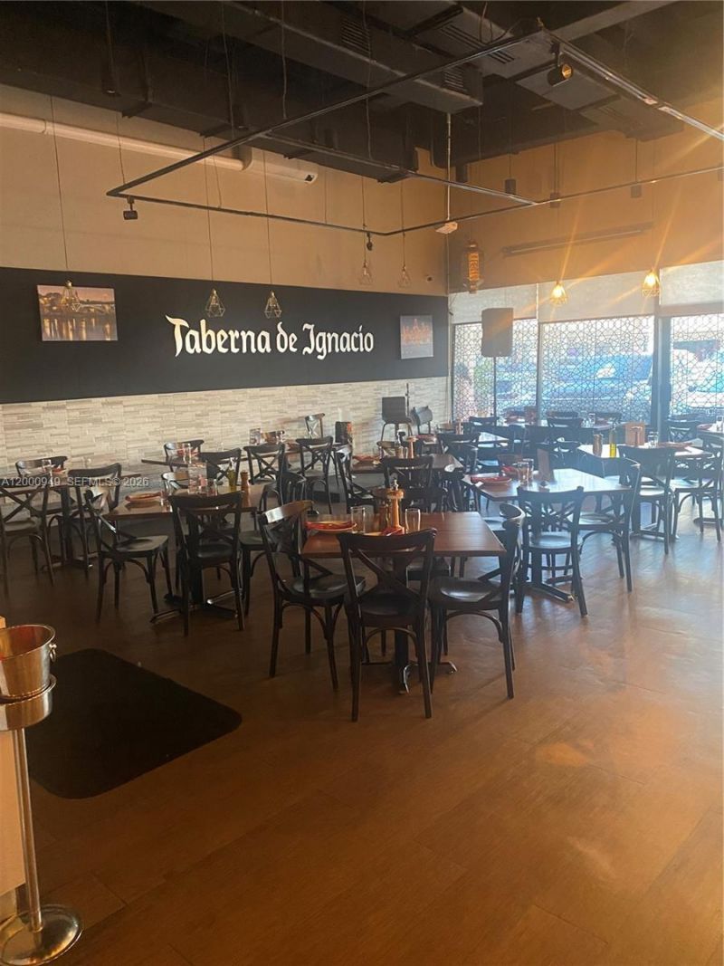 9511 S Dixie Hwy, Pinecrest, FL 33156 Photo