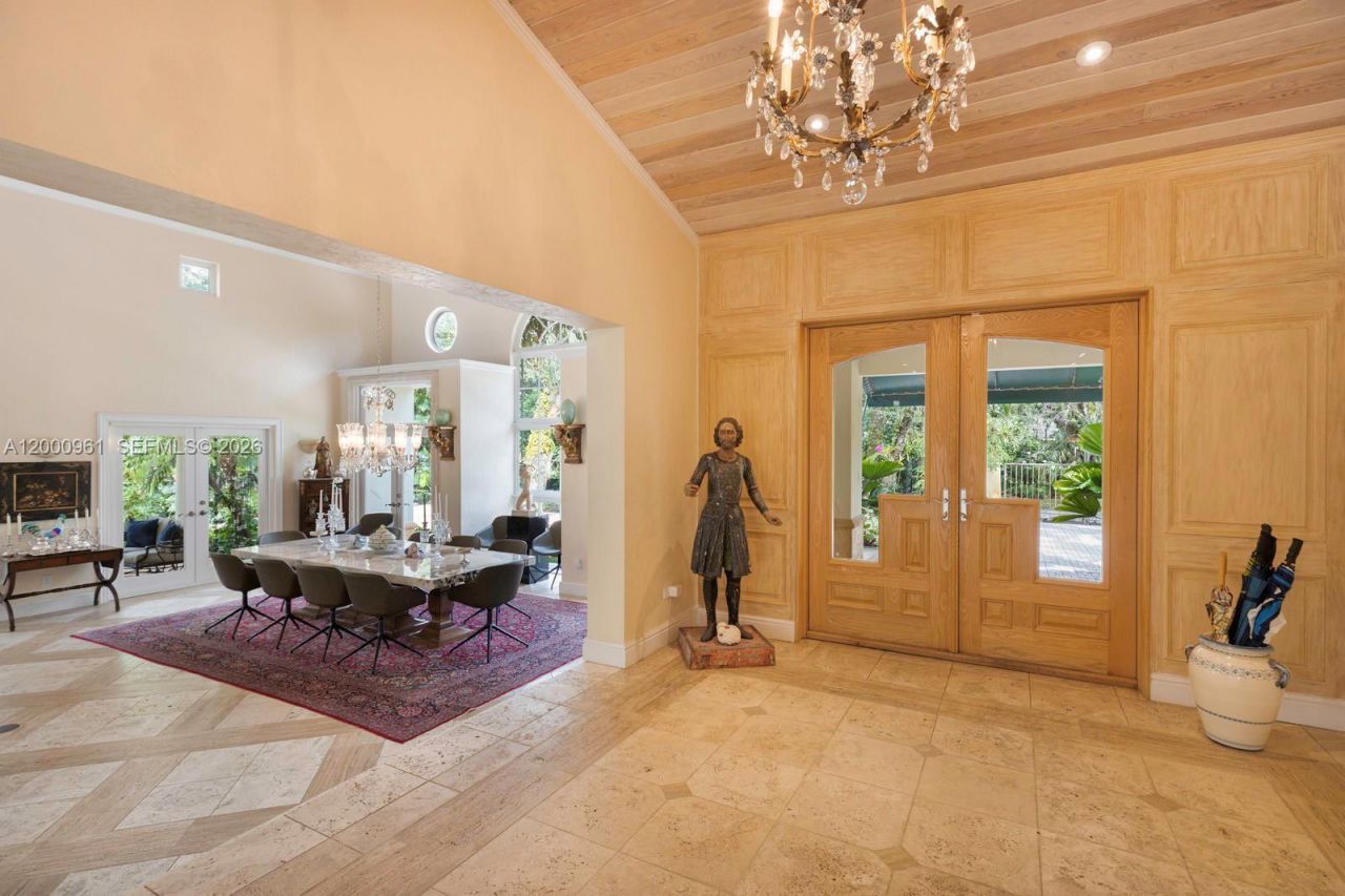 10100 Lakeside Dr, Coral Gables, FL 33156 Photo