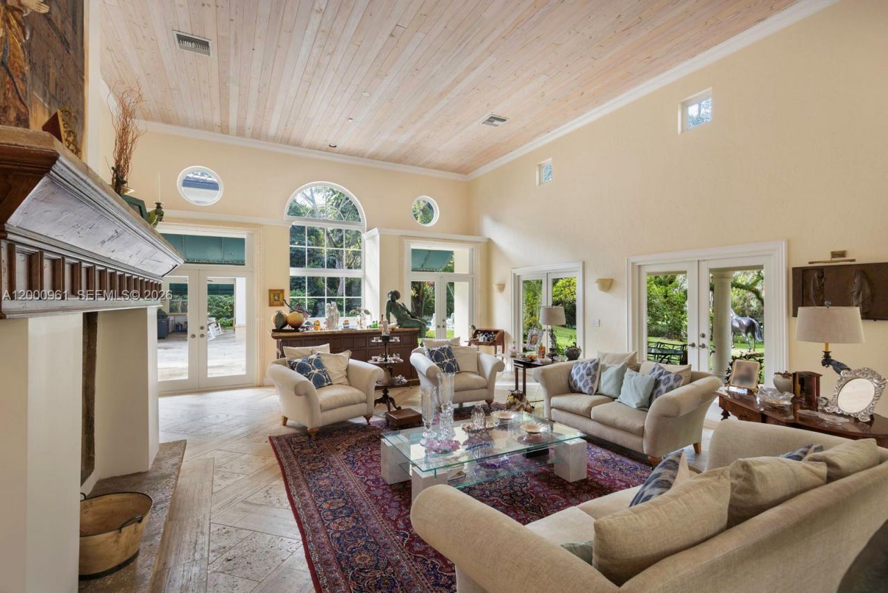 10100 Lakeside Dr, Coral Gables, FL 33156 Photo