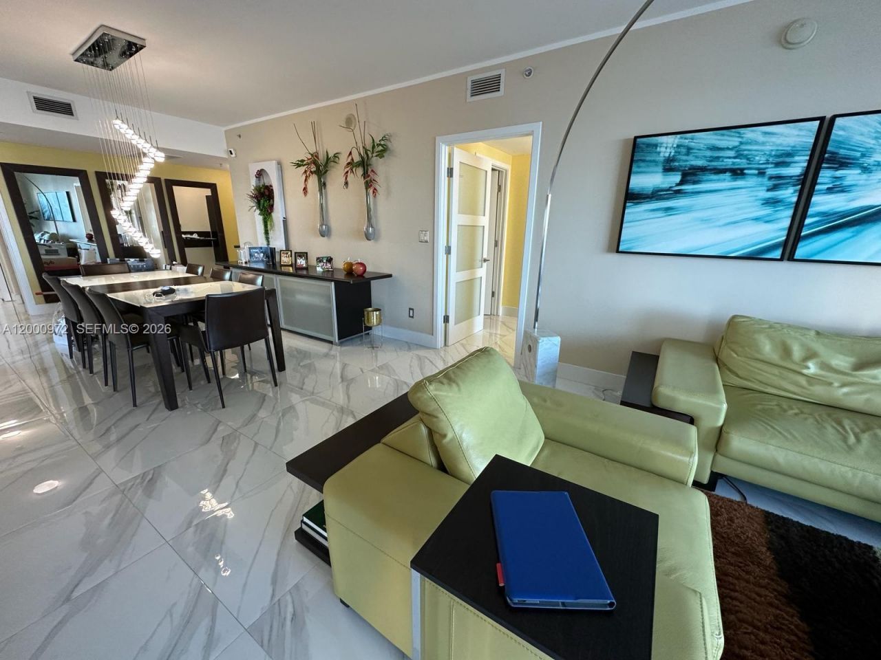 325 Biscayne Blvd, Unit 2523, Miami, FL 33131 Photo