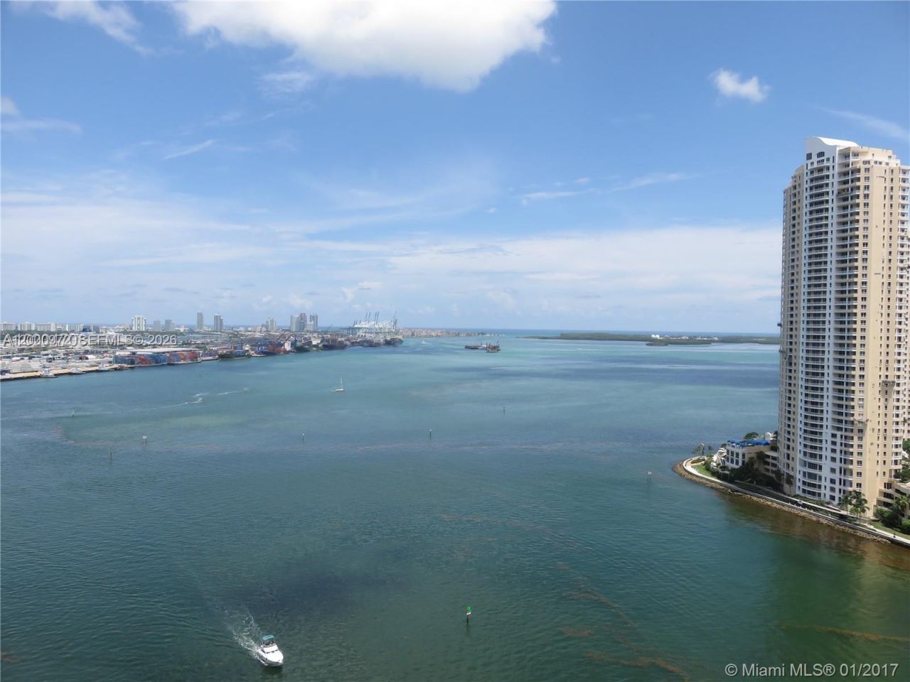 325 Biscayne Blvd, Unit 2523, Miami, FL 33131 Photo