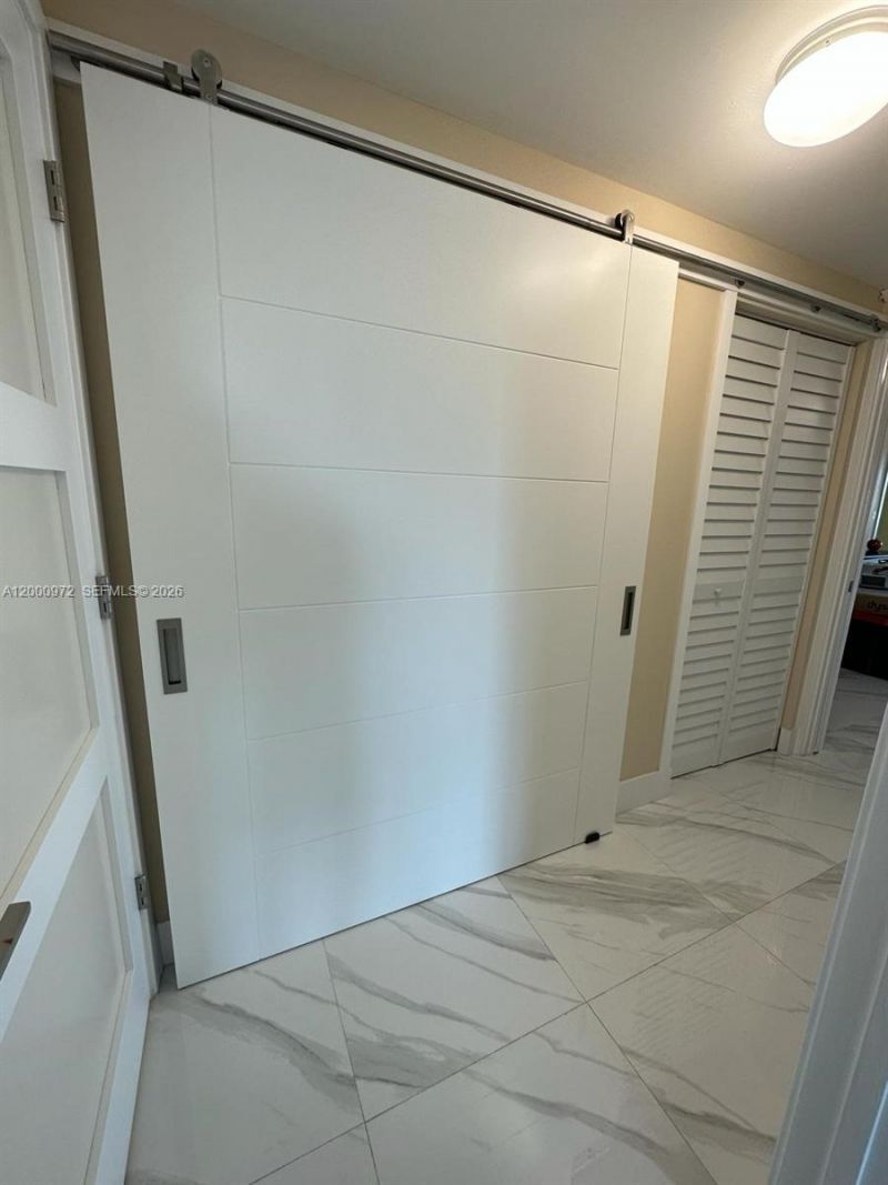 325 Biscayne Blvd, Unit 2523, Miami, FL 33131 Photo