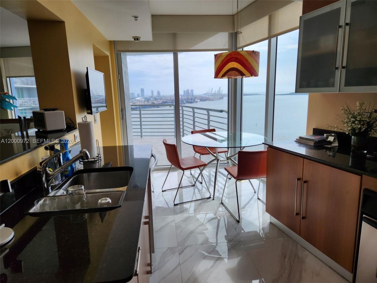325 Biscayne Blvd, Unit 2523, Miami, FL 33131 Photo