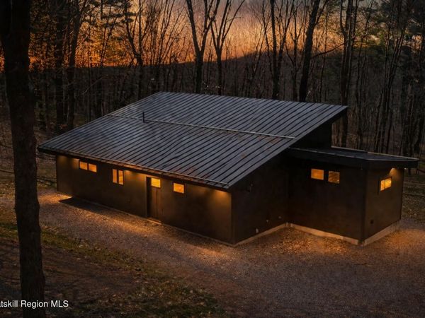 60 Connacher Road, Ghent, NY 12075