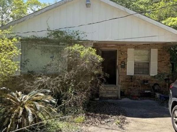 4075 W BROOKSTOWN Drive, Baton Rouge, LA 70805