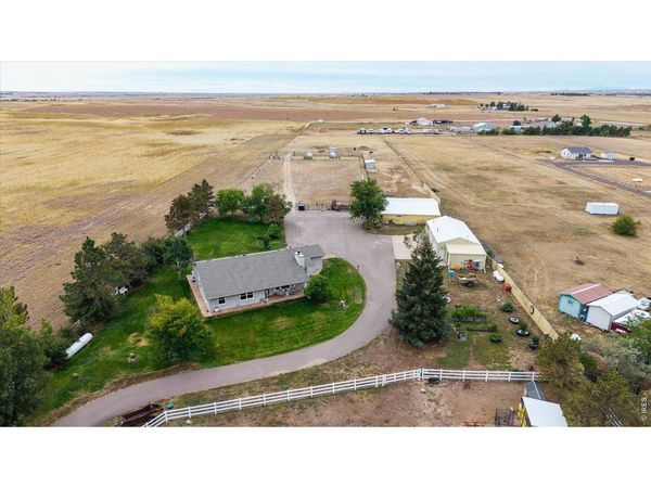 50950 E 32nd Ave, Bennett, CO 80102