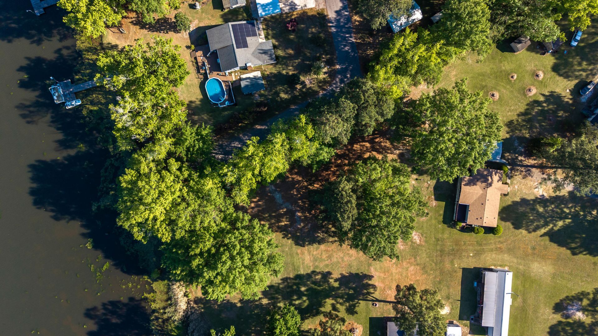 1439 Mccoy Drive Photo 30