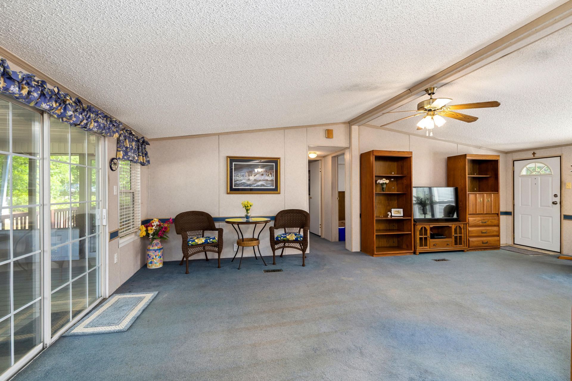 1439 Mccoy Drive Photo 6