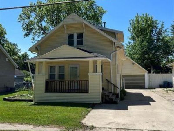 1128 Maginn Court, Mt. Morris, MI 48458