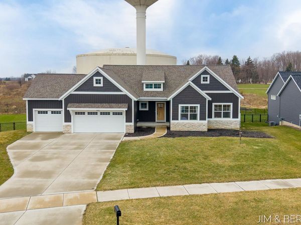 8367 Bauer Ridge Avenue, Jenison, MI 49428