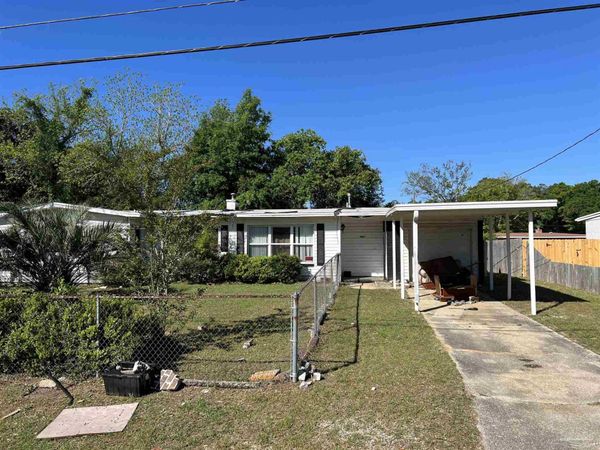 4409 Guerlain Way, Pensacola, FL 32505