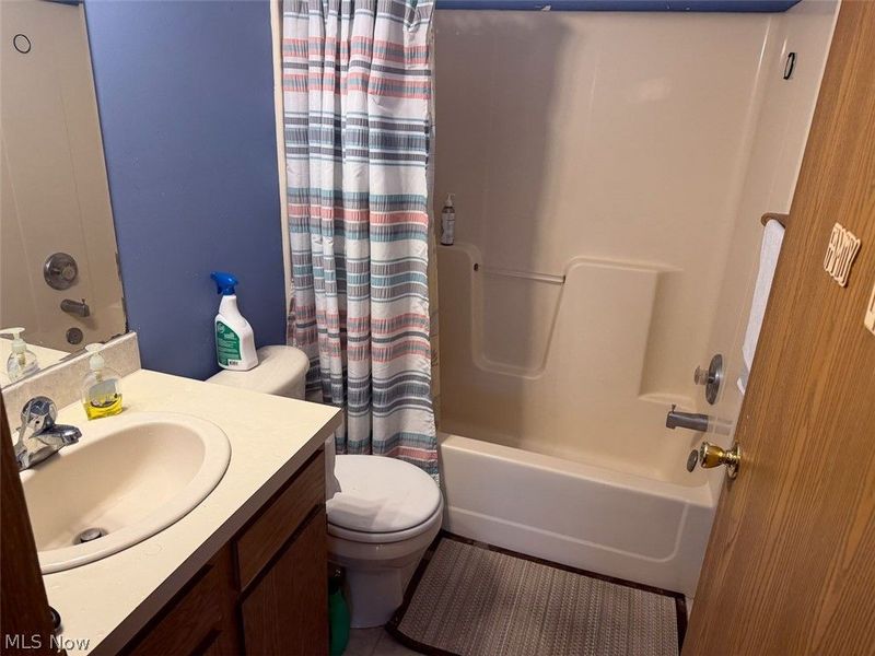 1572 E Summit Street, Kent, OH 44240 Photo 7