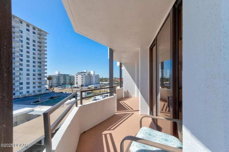 2828 N Atlantic Avenue, Unit 302, Daytona Beach, FL 32118 Photo
