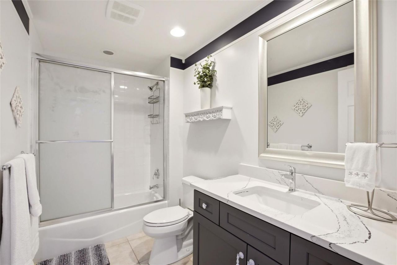 3313 Sunset Key Circle, Unit 105, Punta Gorda, FL 33955 Photo