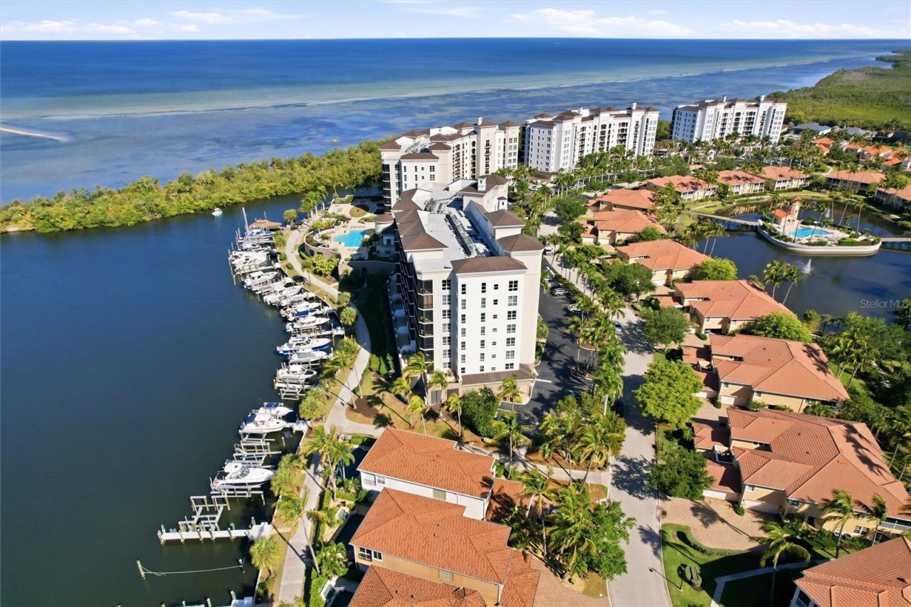 3313 Sunset Key Circle, Unit 105, Punta Gorda, FL 33955 Photo