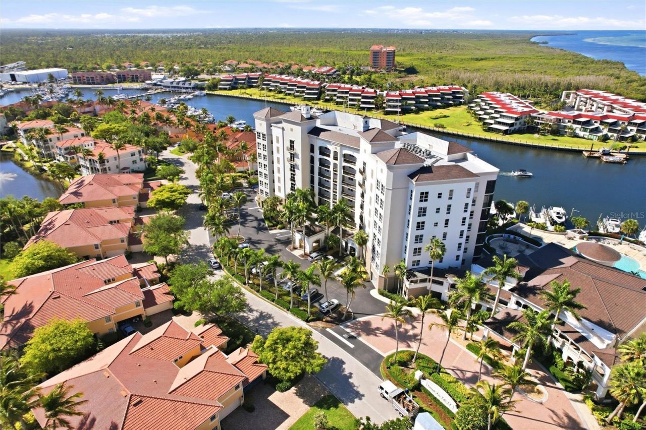 3313 Sunset Key Circle, Unit 105, Punta Gorda, FL 33955 Photo