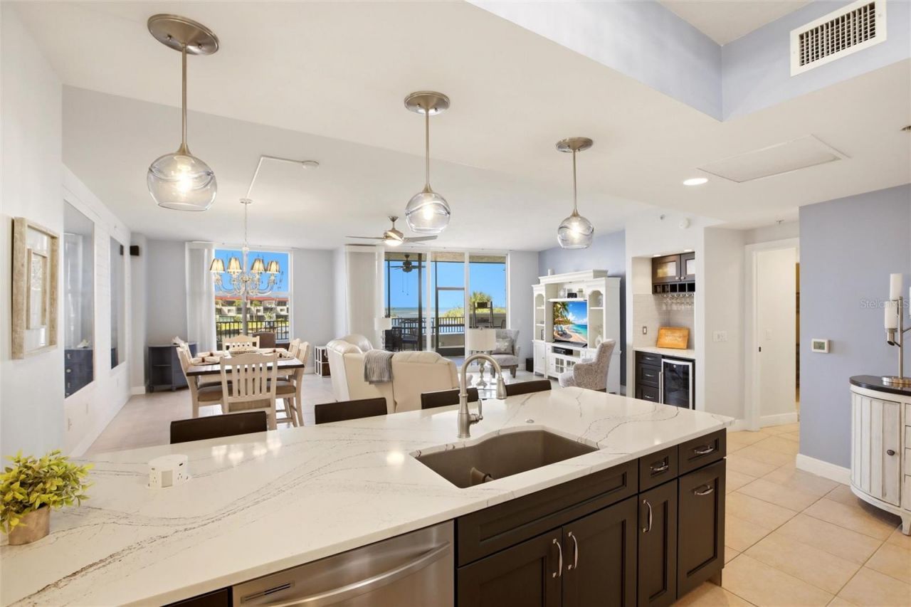 3313 Sunset Key Circle, Unit 105, Punta Gorda, FL 33955 Photo