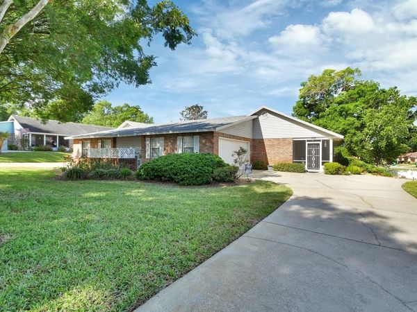 2520 S GLEN EAGLES DRIVE , DELAND, FL 32724