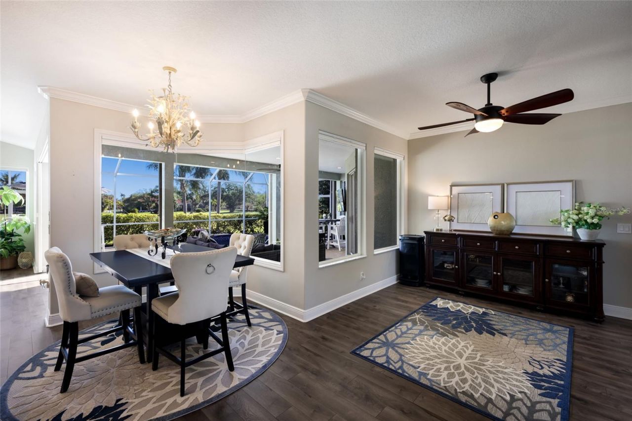 9937 Laurel Valley Avenue Circle, Bradenton, FL 34202 Photo