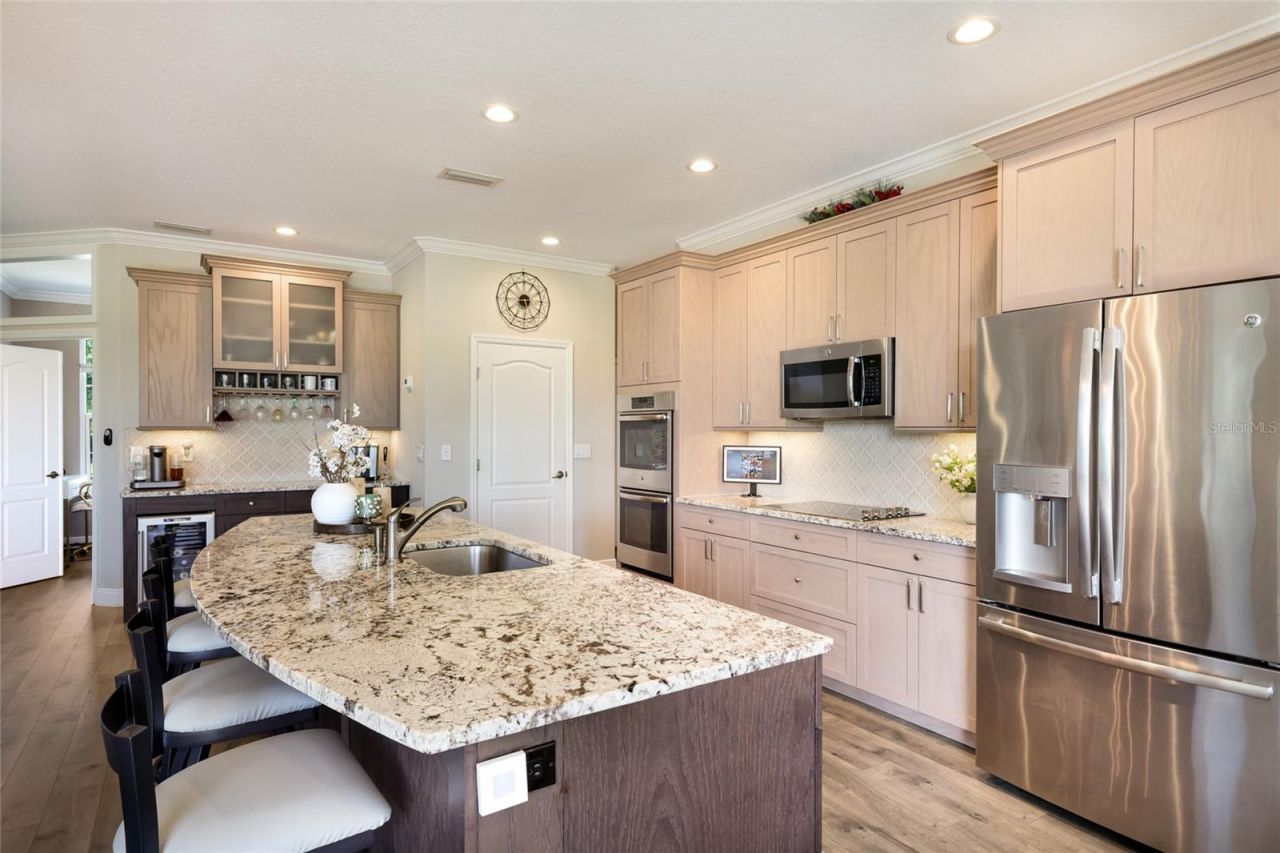 9937 Laurel Valley Avenue Circle, Bradenton, FL 34202 Photo