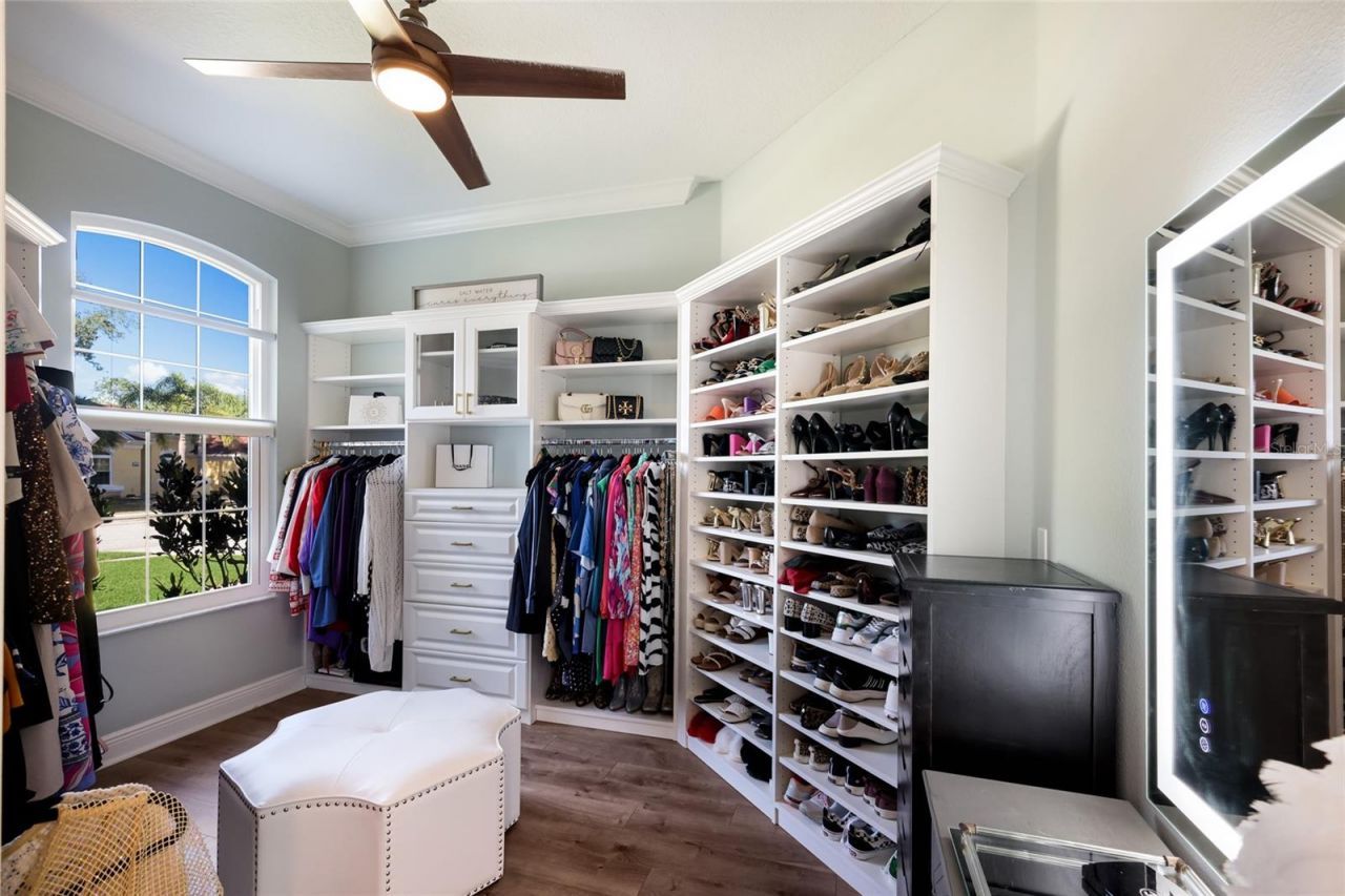 9937 Laurel Valley Avenue Circle, Bradenton, FL 34202 Photo