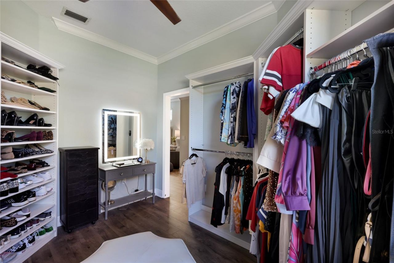 9937 Laurel Valley Avenue Circle, Bradenton, FL 34202 Photo