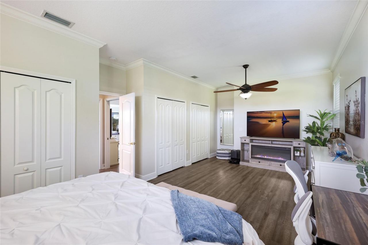 9937 Laurel Valley Avenue Circle, Bradenton, FL 34202 Photo