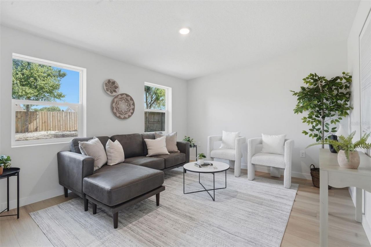 725 Logan Drive , Longwood, FL 32750 Photo