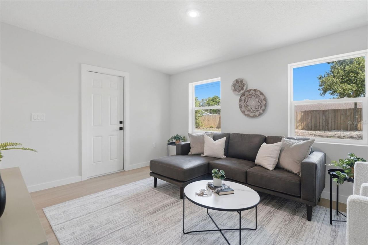 725 Logan Drive , Longwood, FL 32750 Photo