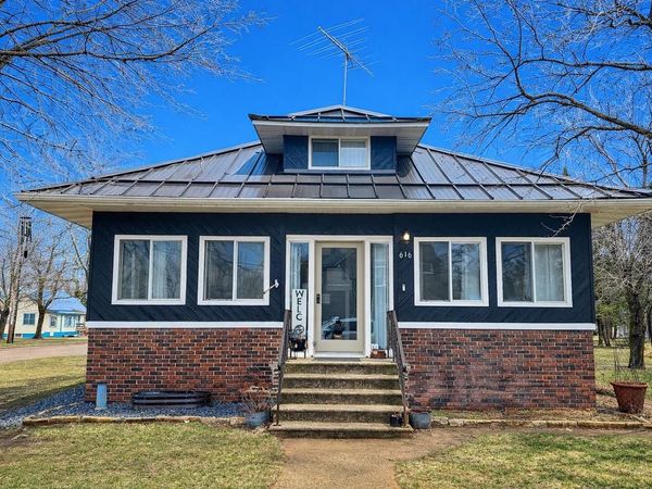 616 NE 3RD STREET, Marion, WI 54950