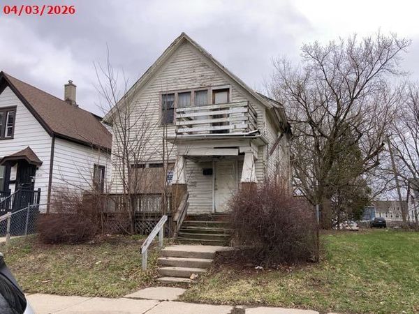 2818 N Palmer AVENUE, Milwaukee, WI 53212