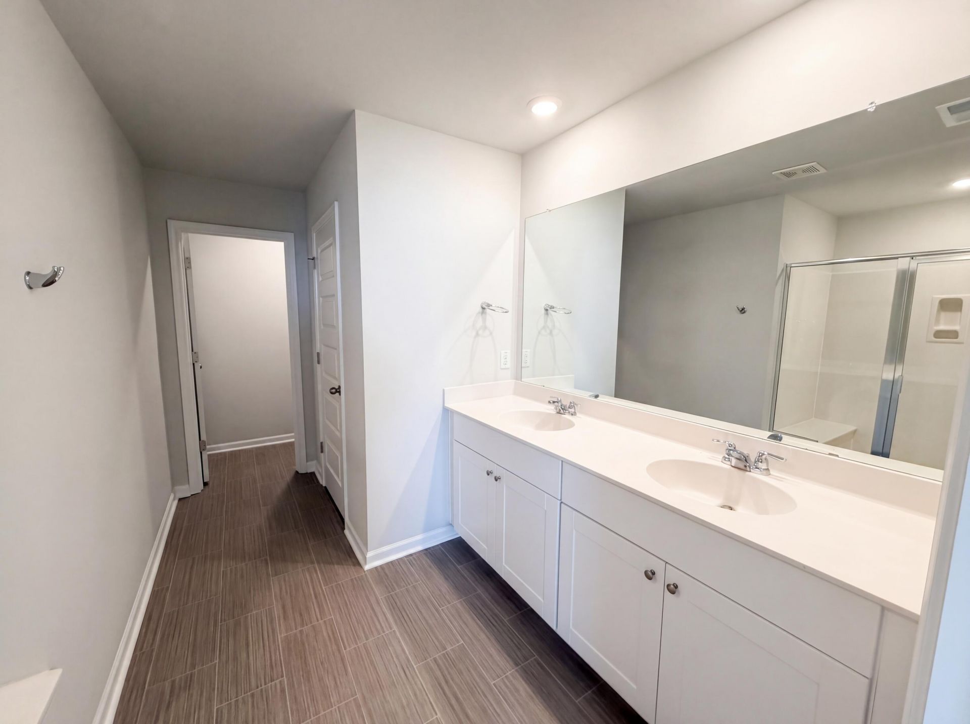 163 Paddle Boat Way Photo 6