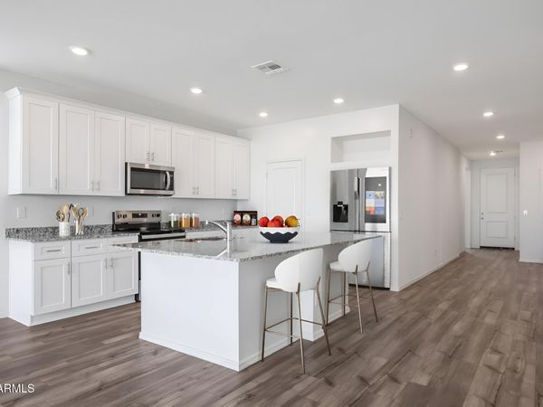 22021 N Sun Station Drive, Maricopa, AZ 85139